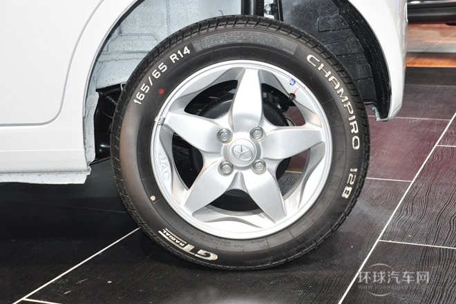 2014款 J2 1.0L 豪華型