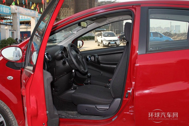 2014款 J2 1.0L 舒適型