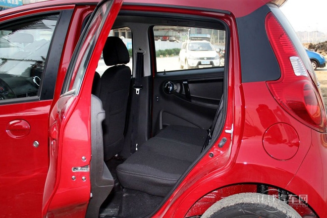 2014款 J2 1.0L 舒適型