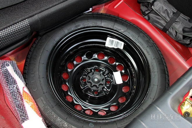 2014款 J2 1.0L 舒適型