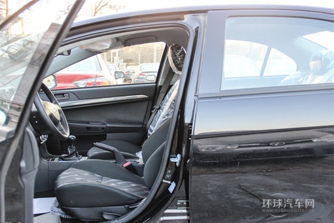 2013款 風尚版 1.6L 手動經典型