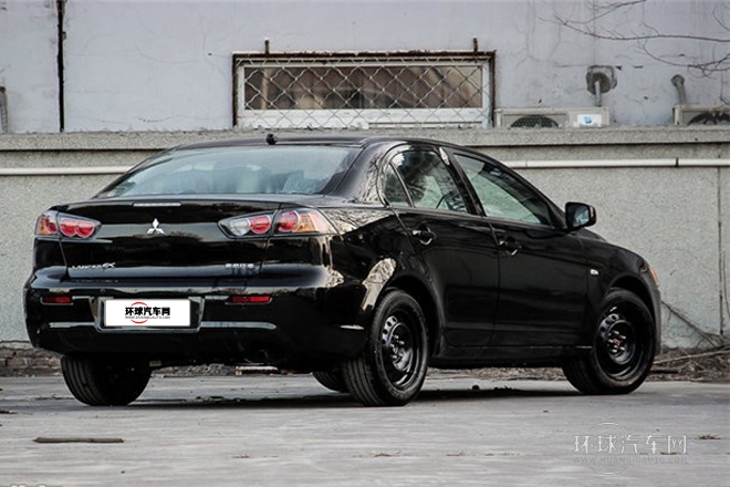 2013款 風尚版 1.6L 手動經典型