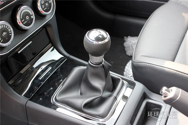 2013款 風尚版 1.6L 手動豪華型