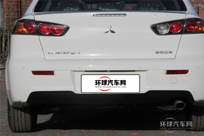2013款 風尚版 1.6L 手動豪華型