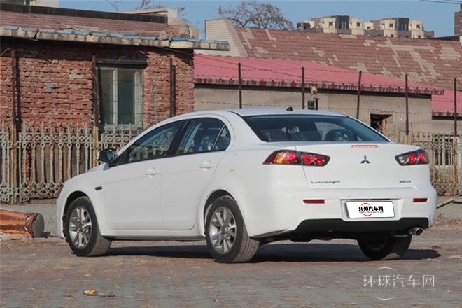 2013款 風尚版 1.6L 手動豪華型