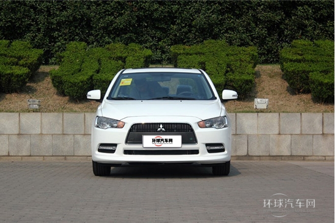 2013款 風尚版 1.6L 手動豪華型