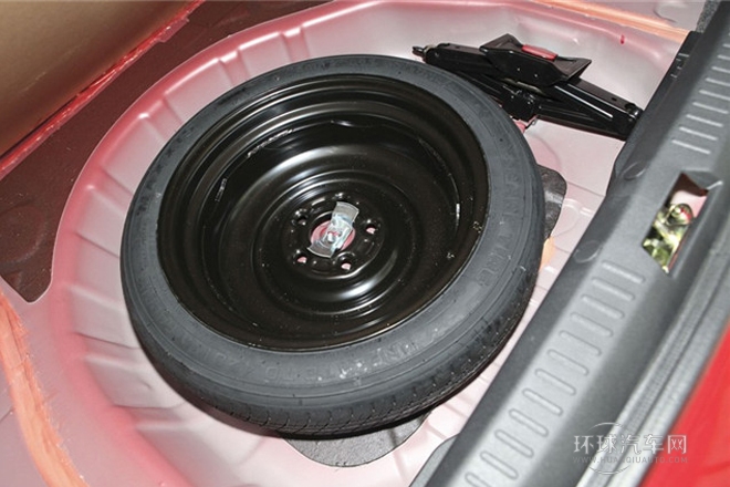 2013款 時尚版 1.8L 手動睿智型