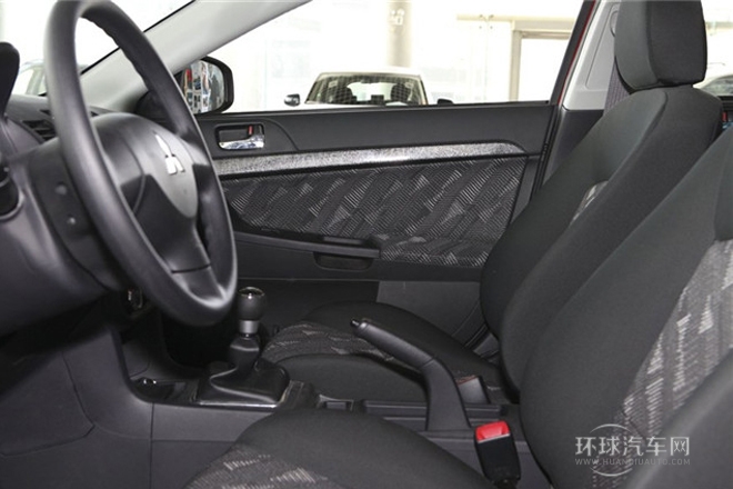 2013款 時尚版 1.8L 手動睿智型