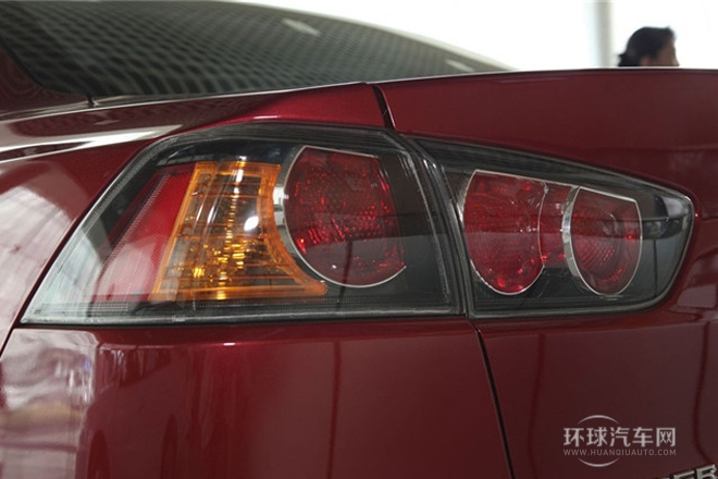 2013款 時尚版 1.8L 手動睿智型