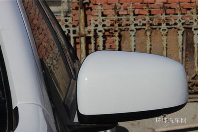 2013款 時(shí)尚版 1.8L 手動舒適型