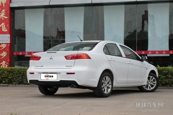 2013款 時尚版 1.8L 手動舒適型