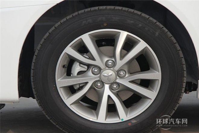 2013款 致炫版 2.0L 手動舒適型