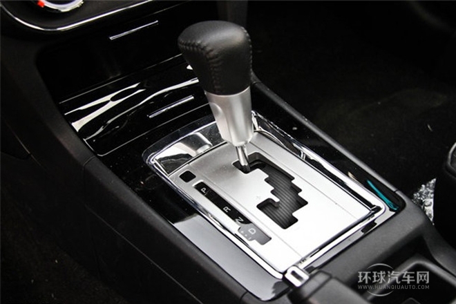 2013款 致炫版 2.0L 手動舒適型