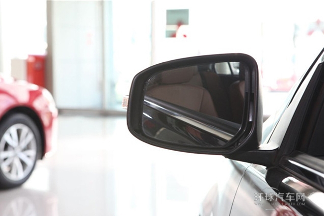 2013款 1.6L 手動(dòng)經(jīng)典型