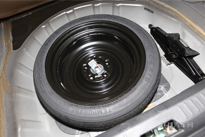 2013款 1.6L 手動舒適型