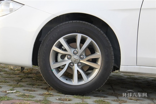 2013款 1.6L 手動舒適型