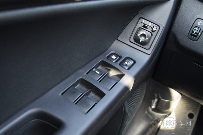 2013款 1.6L 手動舒適型