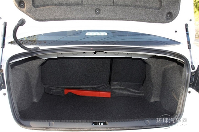 2013款 1.6L 手動(dòng)舒適型