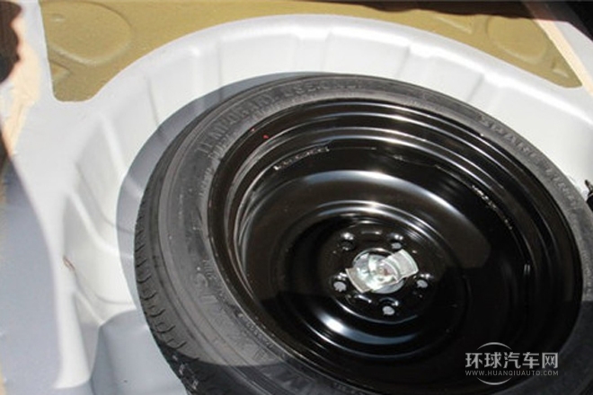 2013款 1.8L 手動舒適型 國IV