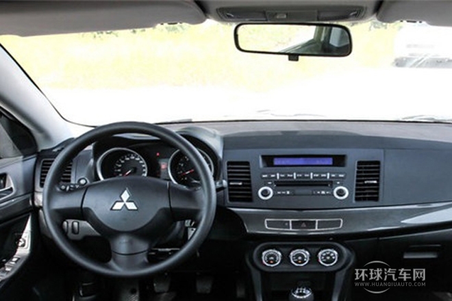 2013款 1.8L 手動(dòng)舒適型 國IV