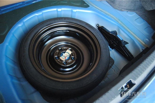 2013款 1.8L 自動豪華型 國IV