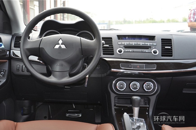 2013款 1.8L 自動豪華型 國IV