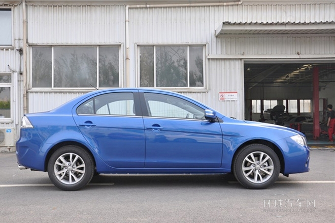 2013款 1.8L 自動豪華型 國IV