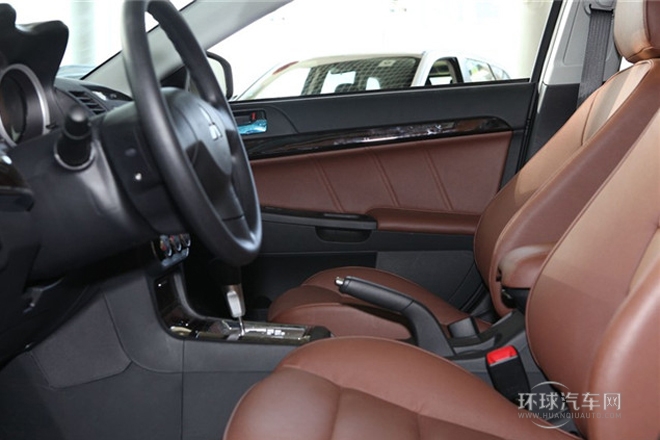 2013款 1.8L 自動(dòng)旗艦型 國IV