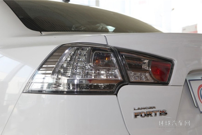 2013款 1.8L 自動(dòng)旗艦型 國(guó)IV