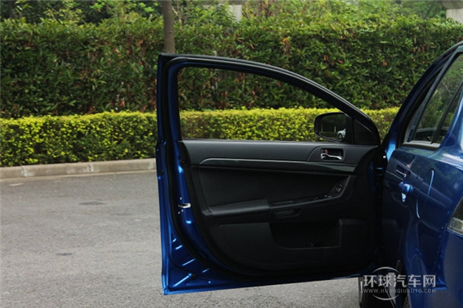 2013款 1.8L 手動舒適型 國V