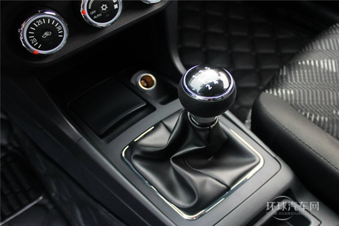 2013款 1.8L 手動舒適型 國V