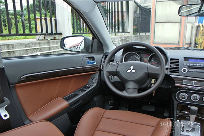 2013款 1.8L 自動豪華型 國V