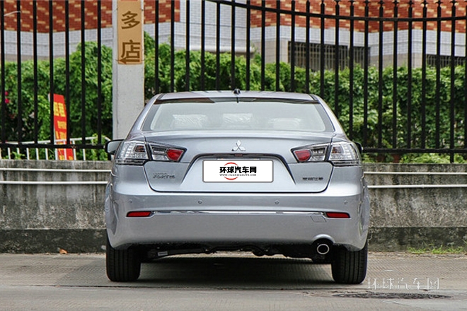 2013款 1.8L 自動豪華型 國V