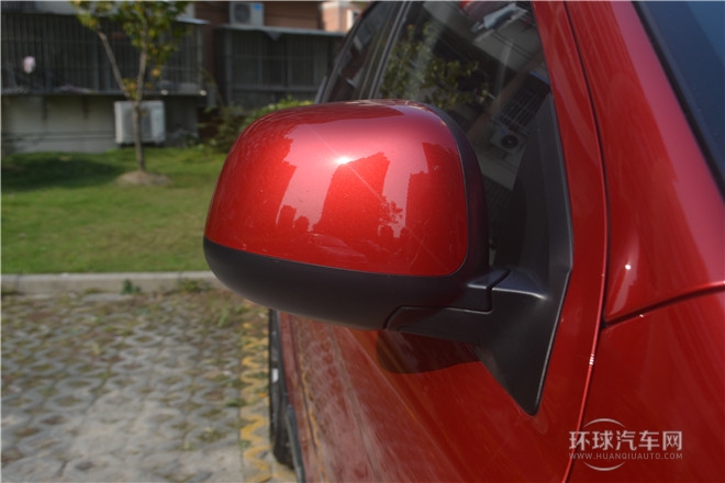 2013款 2.0L 四驅(qū)豪華型