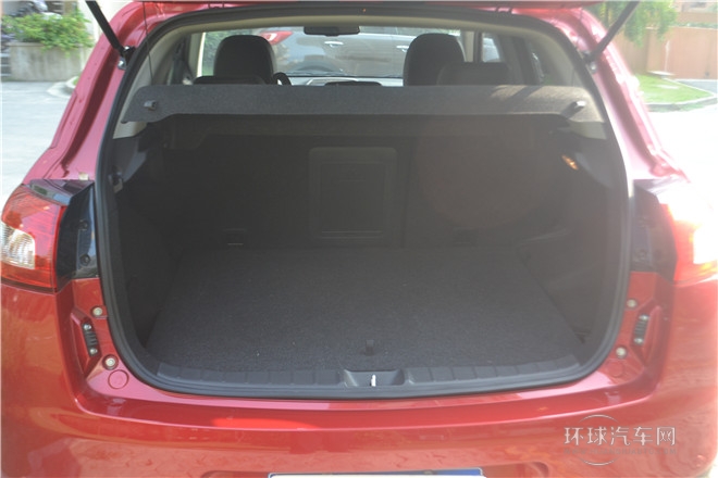 2013款 2.0L 四驅(qū)豪華型