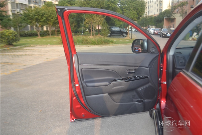 2013款 2.0L 四驅豪華型