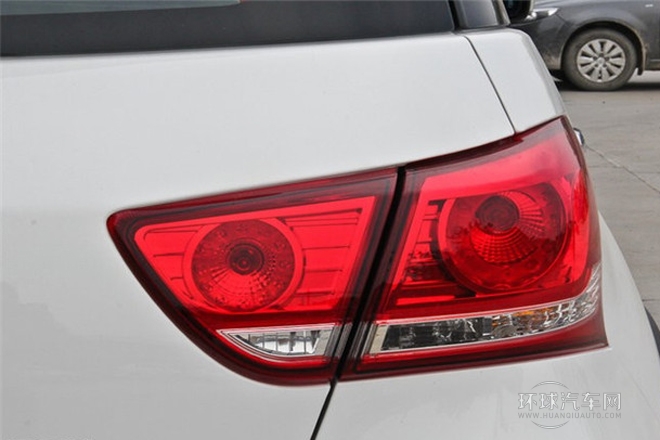 2014款 1.5L 兩驅(qū)舒適型