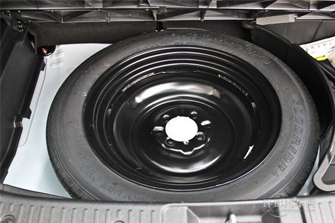 2014款 1.5L 兩驅(qū)豪華型