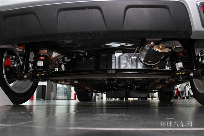 2014款 1.5L 兩驅精英型