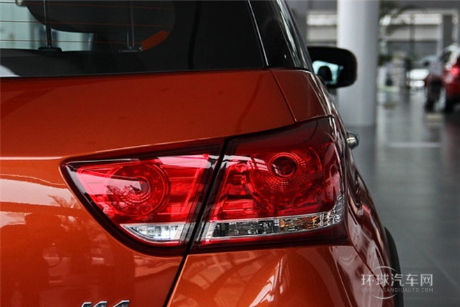 2014款 1.5L 兩驅(qū)精英型