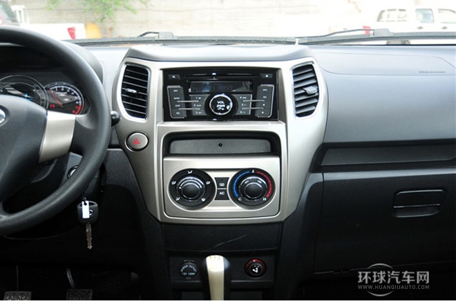 2012款 1.5L 兩驅舒適型