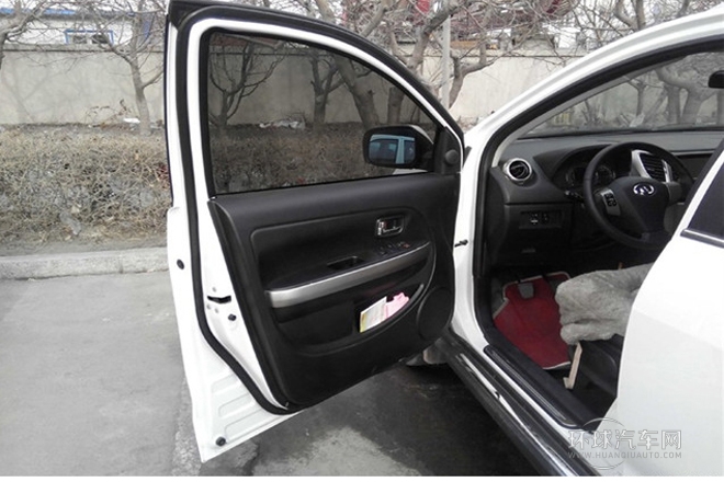 2012款 1.5L 兩驅豪華型