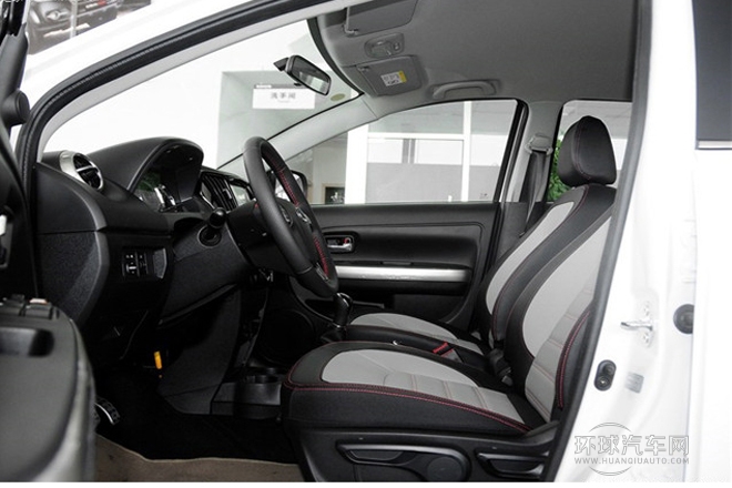 2012款 1.5L 兩驅豪華型