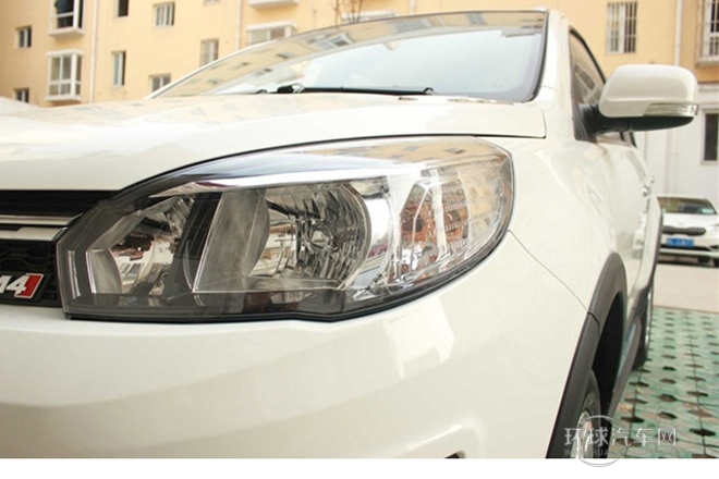 2012款 1.5L 兩驅豪華型