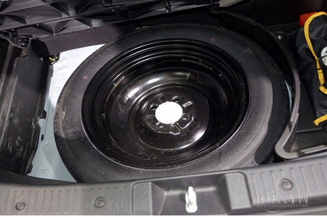 2012款 1.5L 兩驅精英型