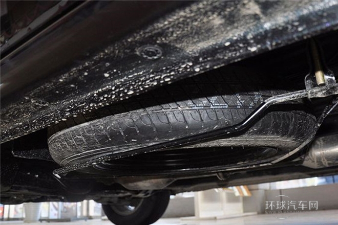 2013款 1.5T 手動尊尚型