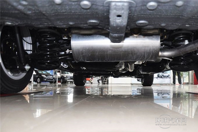 2013款 1.5T 手動尊尚型