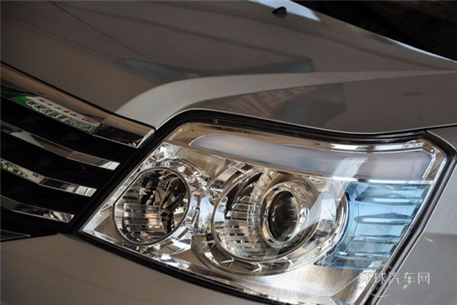 2013款 2.0L 自動舒適型