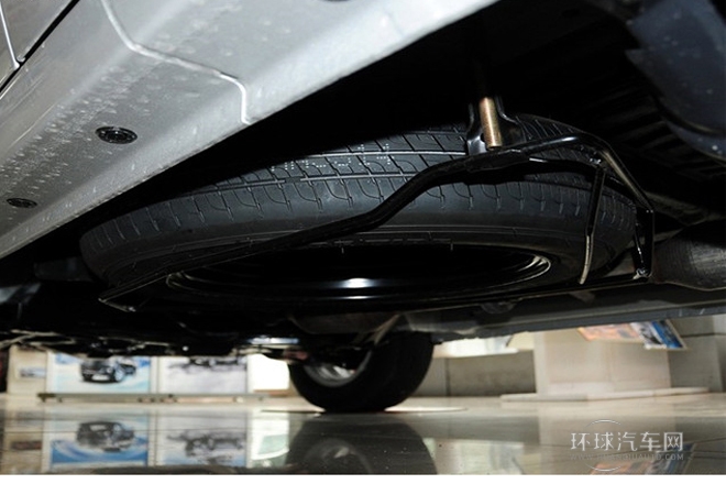 2013款 2.4L 自動(dòng)精英型