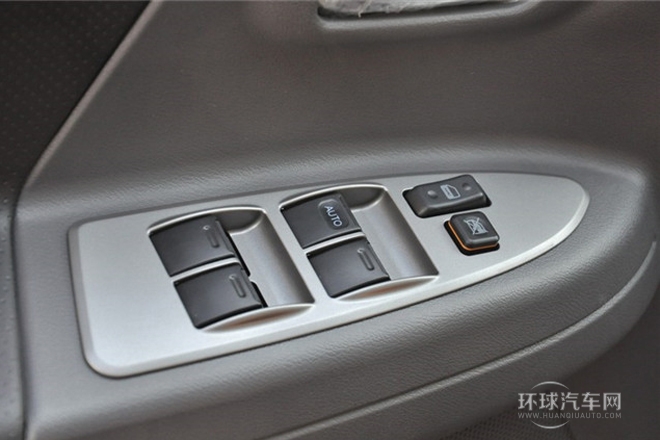 2013款 2.4L 自動精英型